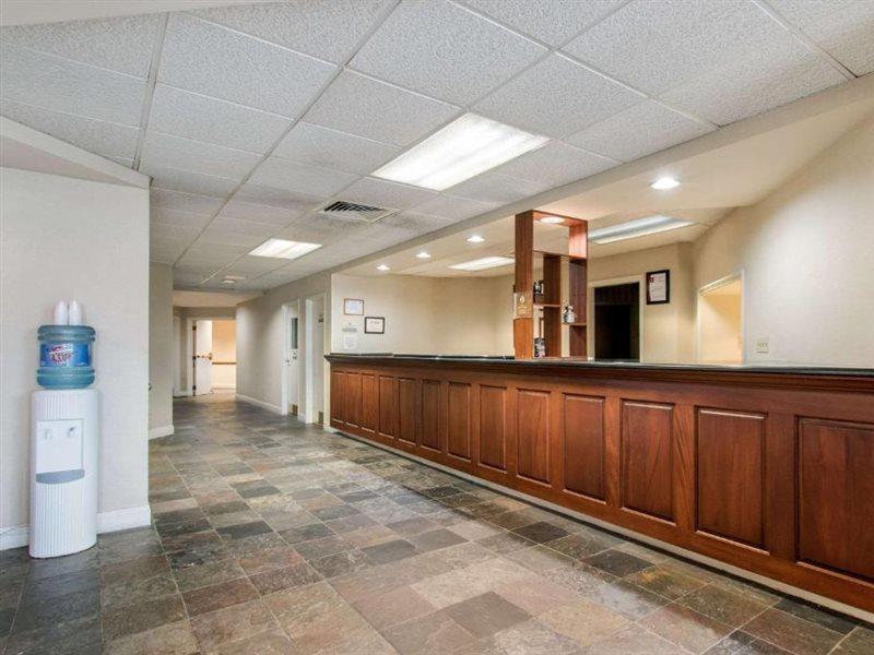 Hawthorn Extended Stay By Wyndham Chambersburg Exterior foto
