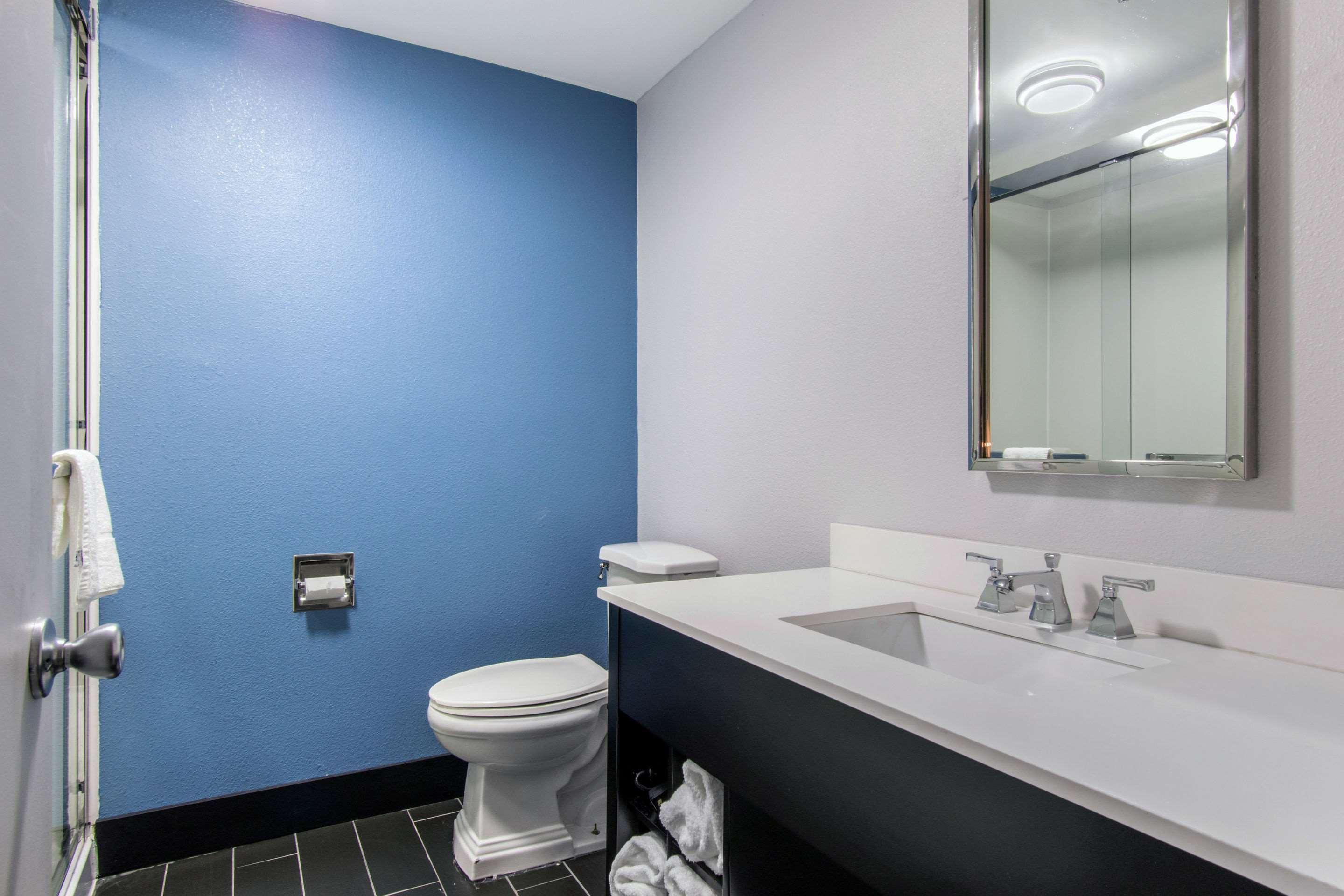Hawthorn Extended Stay By Wyndham Chambersburg Exterior foto