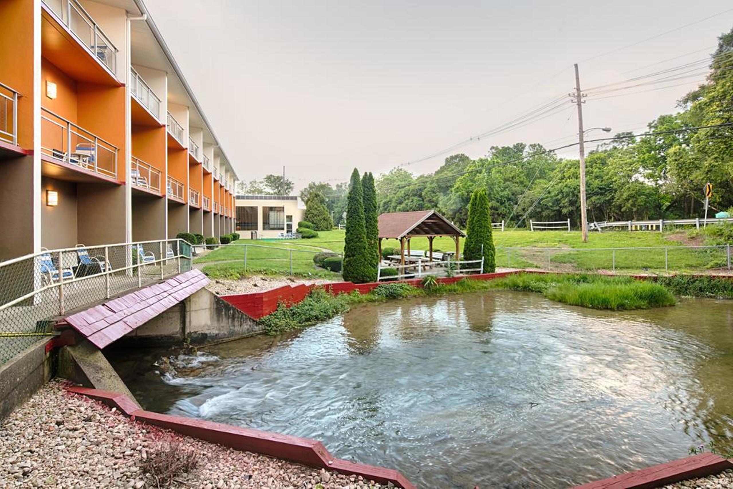 Hawthorn Extended Stay By Wyndham Chambersburg Exterior foto